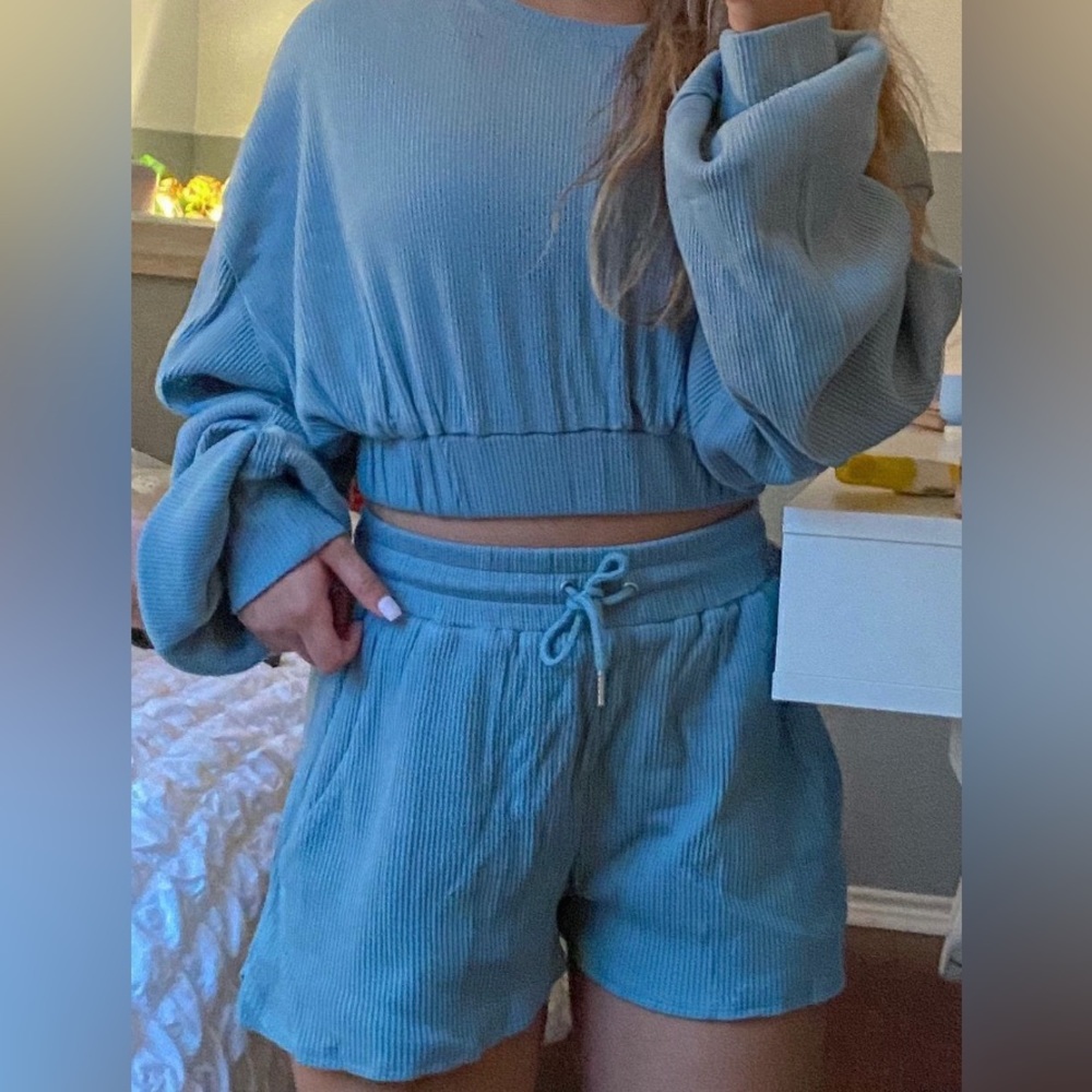 Comfy sweater and shorts